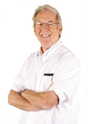 Dr Roy Britt